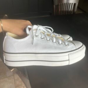 Converse platform low tops Size US 7 Worn once or twice